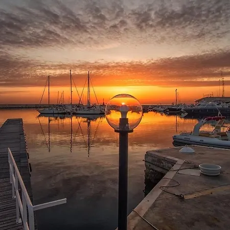 Equorum 11 - Centro Semesterbostad *